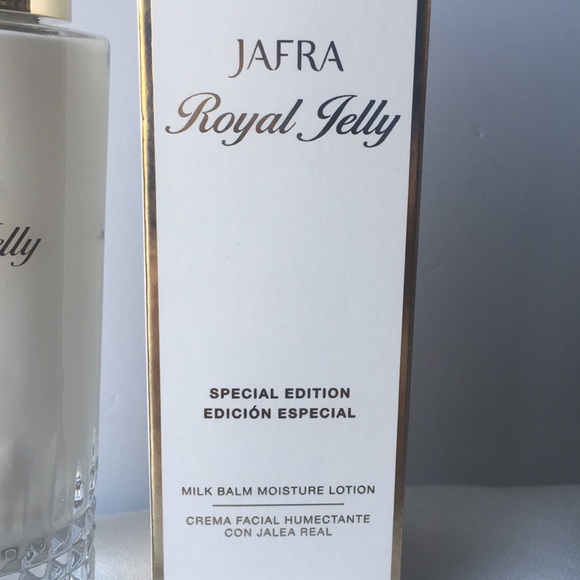 JAFRA Skincare Royal Jelly Milk Balm Moisture Crema Humectante